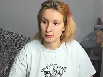 Sweet_white_chocolate  live sex cam