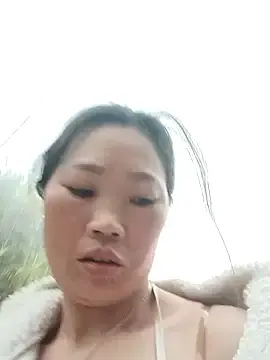 Blonde_blg  live sex cam