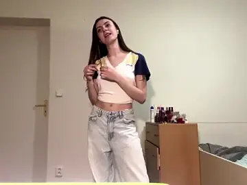 Cozyfernv  live sex cam