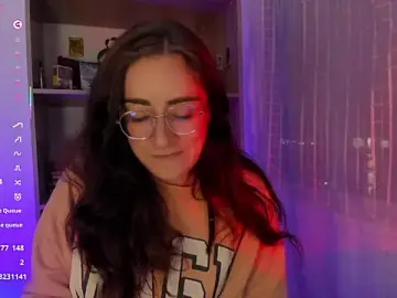 Linda_giggle  live sex cam