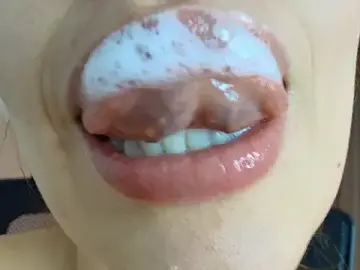 Lisbet21x  live sex cam