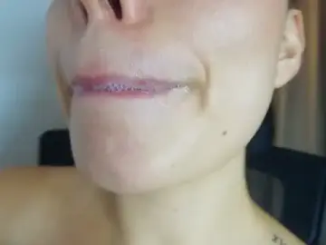 Lisbet21x  live sex cam