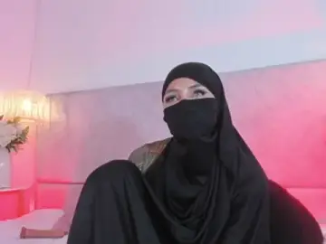 Naomiii__  live sex cam