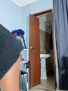 Coco_Kiss  live sex cam