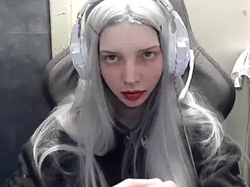 Crimson_Lady  live sex cam