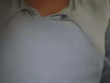 Hmmm_aan  live sex cam