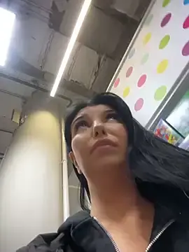 Tisha_Busty  live sex cam