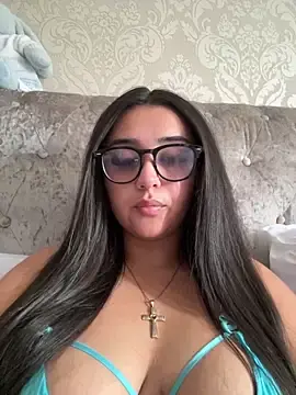 Wild_Busty_Niyah_XX  live sex cam