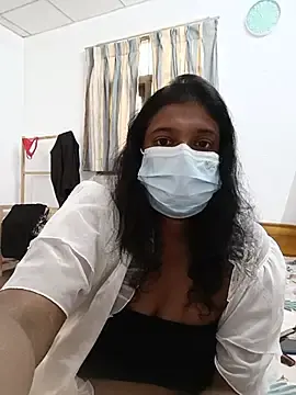 Xbees_CT  live sex cam