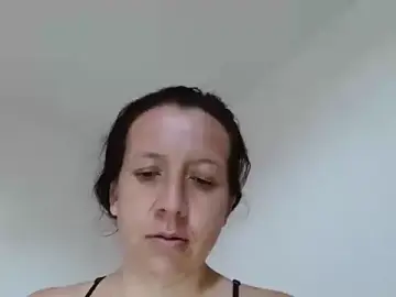 Milfevha  live sex cam