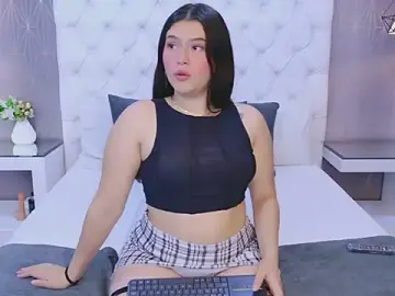 CarolineOlsen  live sex cam