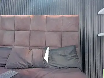 Debora_Blaze_  live sex cam