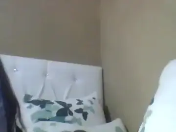 EbonyDivine  live sex cam