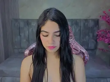 Emilly_s  live sex cam