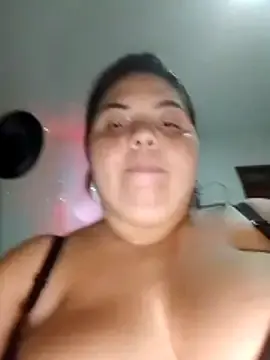 Katherine25  live sex cam