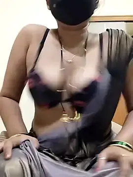 Priyanka_30  live sex cam