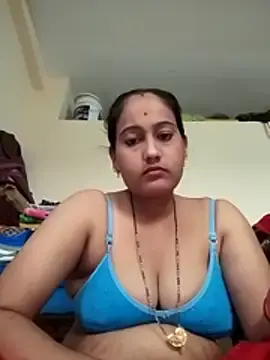 Sexi_roovi  live sex cam