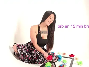 Aleja20_-  live sex cam