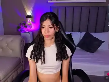 Atenea_jones  live sex cam