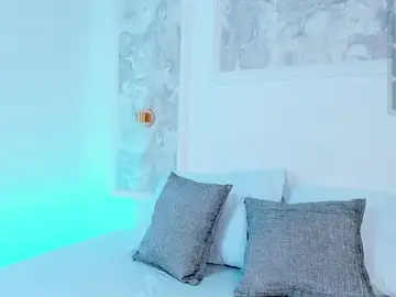 Atenea_jones  live sex cam