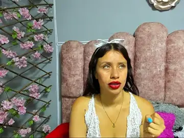 Cloyks  live sex cam