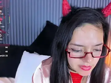 Akira_nyx  live sex cam