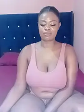 Luciouslips00  live sex cam