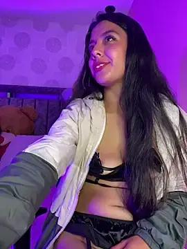 Megan_pink18  live sex cam