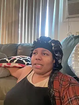 MistressKitan  live sex cam