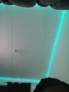 Kimberlin26  live sex cam