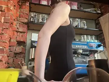 AnnWaddie  live sex cam