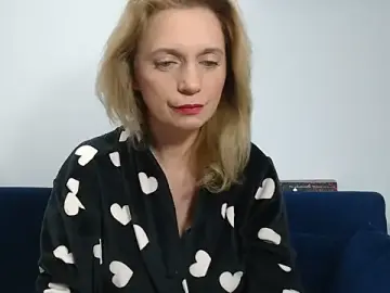 MysticCreature  live sex cam