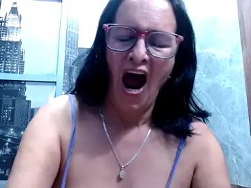 Nastylatinaxxx  live sex cam