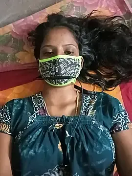 Tamil-chithura  live sex cam