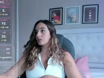 Emma__smith1  live sex cam