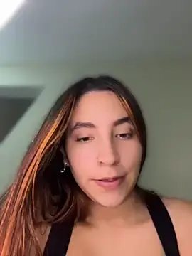 Juanita-7  live sex cam