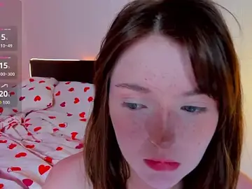 Lexxxxxxi  live sex cam