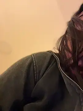 Vellaah  live sex cam