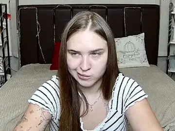 LauraHlot  live sex cam