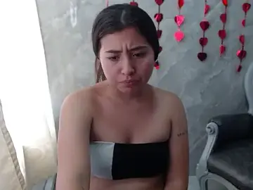 Luluqueen69  live sex cam