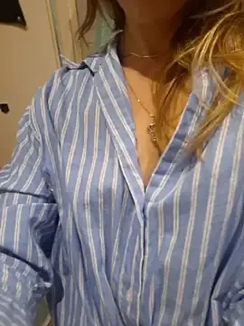 Milffa  live sex cam