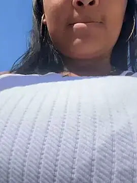 Vanessavera  live sex cam