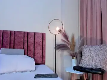DaphneBeaumont  live sex cam