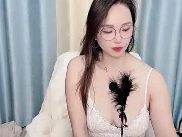 Dewluna  live sex cam