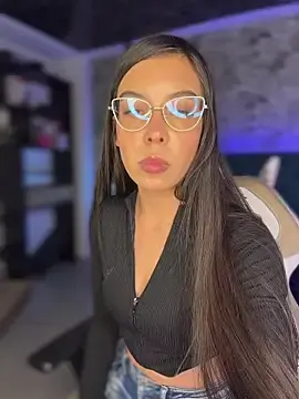 Emiily_Rouse  live sex cam