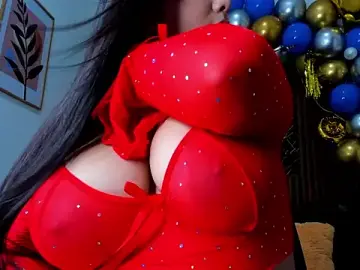 Emy_topless  live sex cam