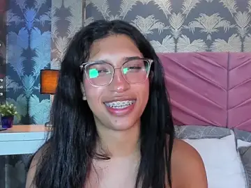 Karin_Ks  live sex cam