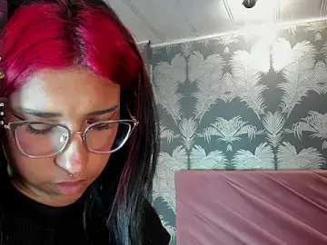 Karin_Ks  live sex cam
