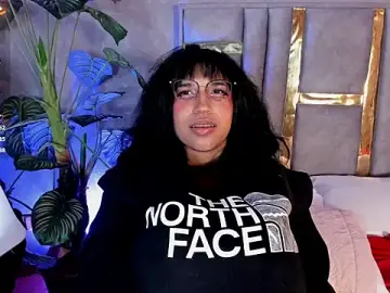 Karin_Ks  live sex cam