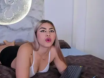 KimberlyLoren  live sex cam